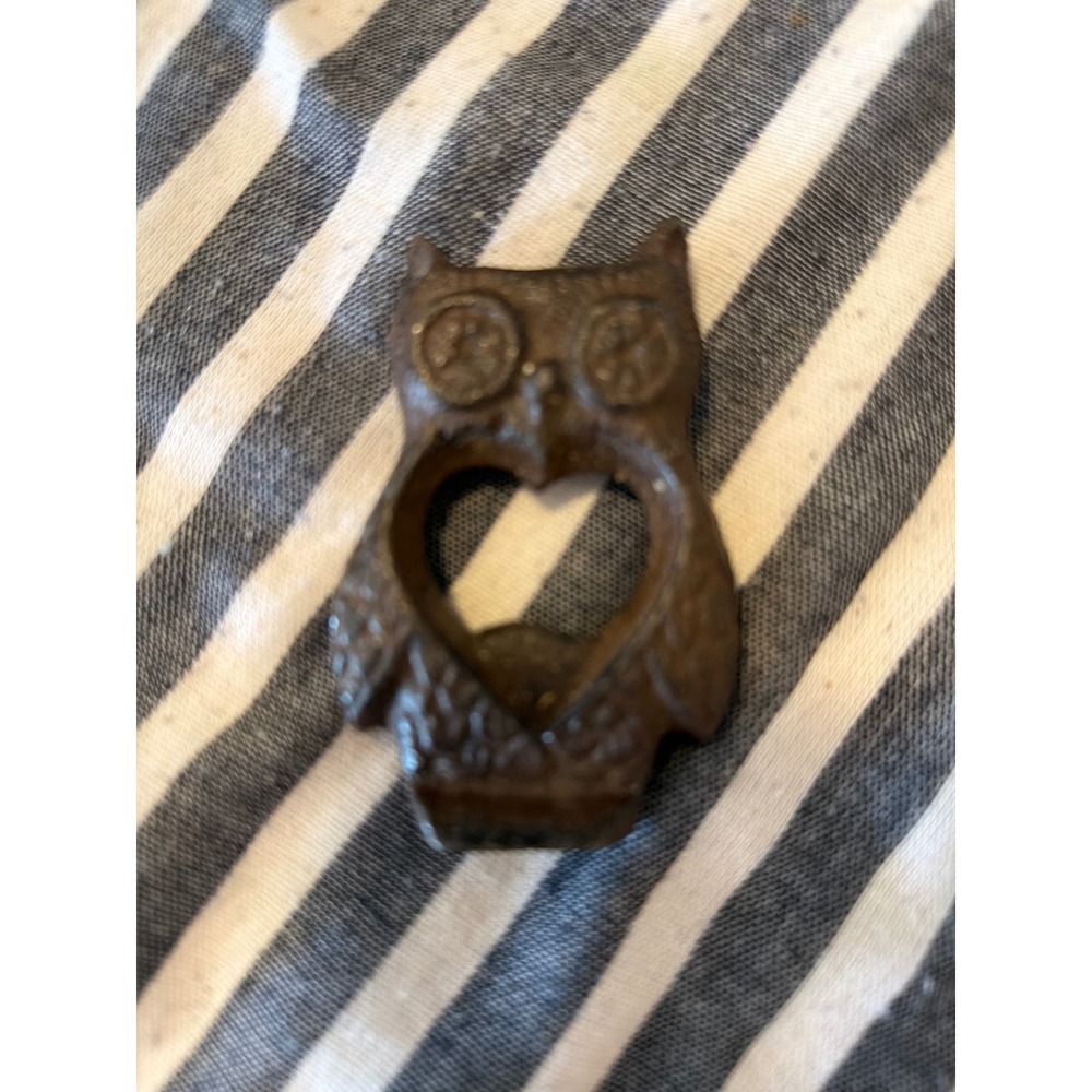 Vintage Style Cast Iron Owl Bottle Opener Heart Cutout Rustic Brown Bar Tool 3"